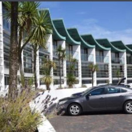 Westward Ho! Beachfront Luxury For 2 Kültér fotó